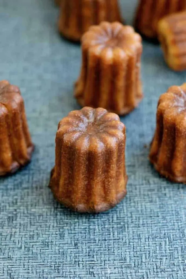 Canelés de Bordeaux aka Cannelés Baking Sense