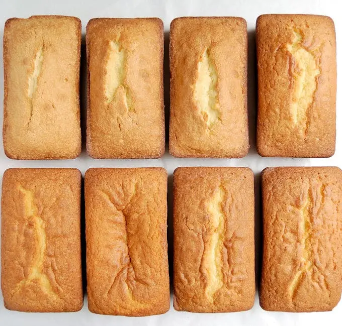 Baking Tips: Is It Better to Measure by Volume or Weight? - Art of