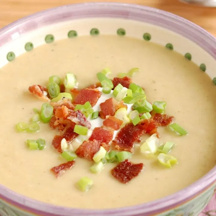 Celeriac, Leek & Potato Soup - Baking Sense®