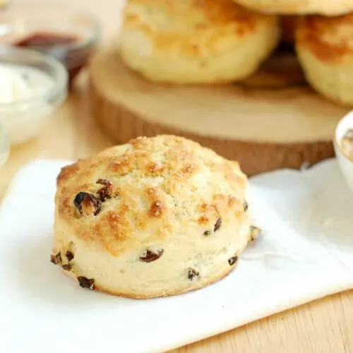 Irish Raisin Scones - Souffle Bombay