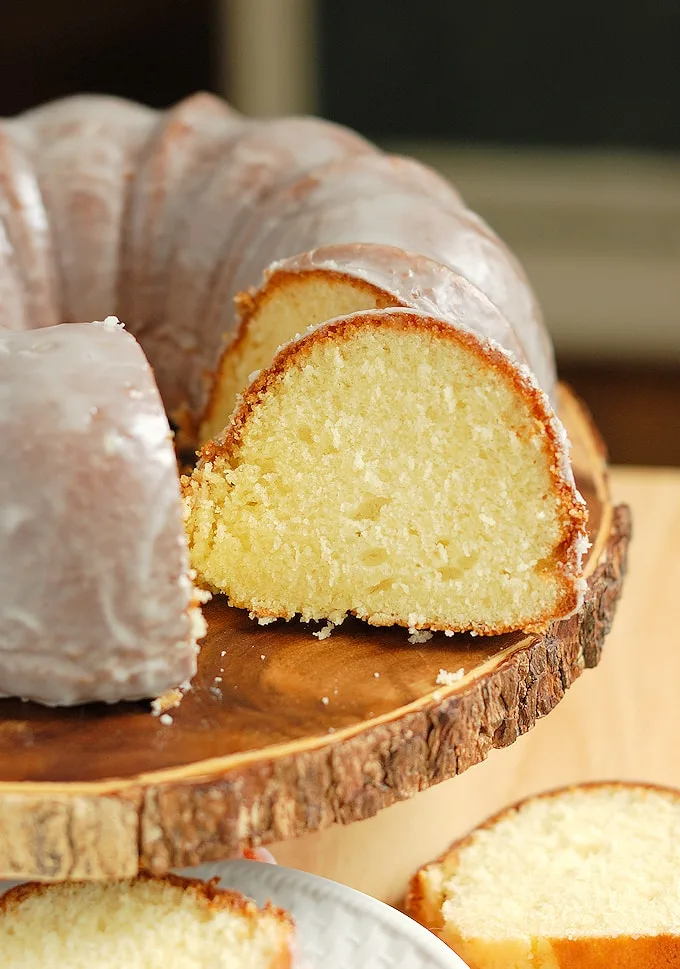 Easy Peach Pound Cake Recipe l Baked By an Introvert