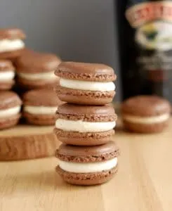 bailey's chocolate macaron