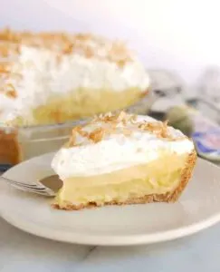 pina colada pie with toasted coconut and rum