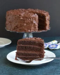 Old Fashioned Chocolate Buttermilk Cake - Baking Sense®