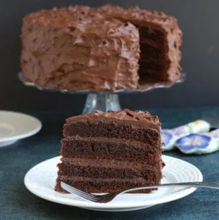 Old Fashioned Chocolate Buttermilk Cake - Baking Sense®