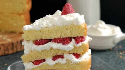 Genoise sponge cake with fresh cream | Food and Travel Magazine