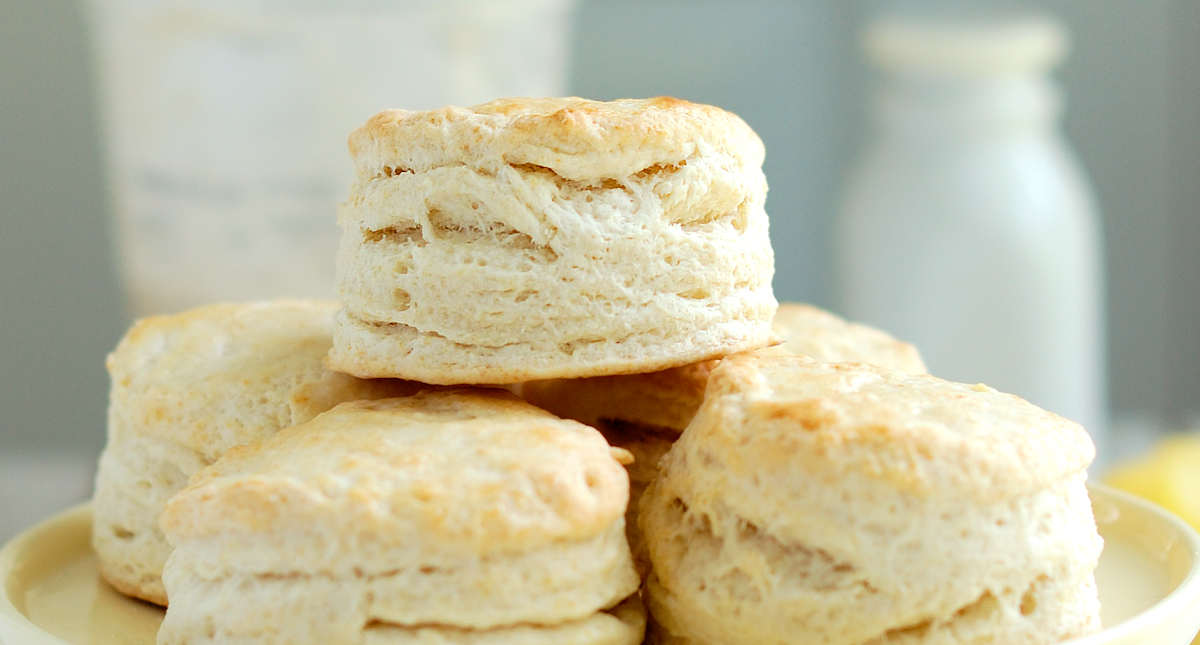 Buttery & Flaky Sourdough Biscuits - Baking Sense®