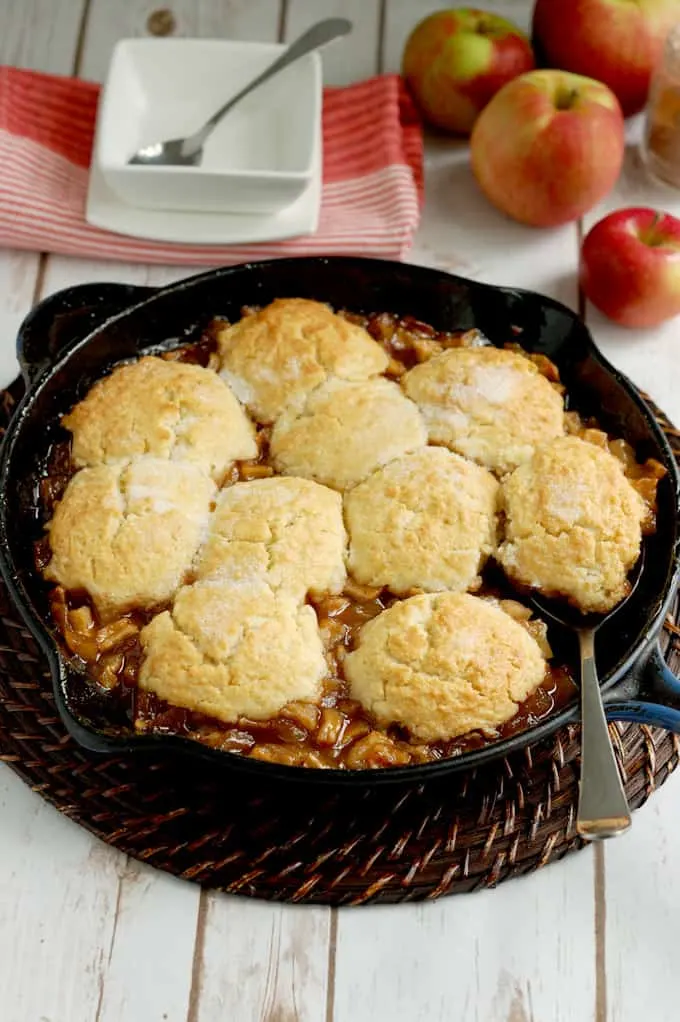 Skillet Apple Cobbler - Baking Sense®