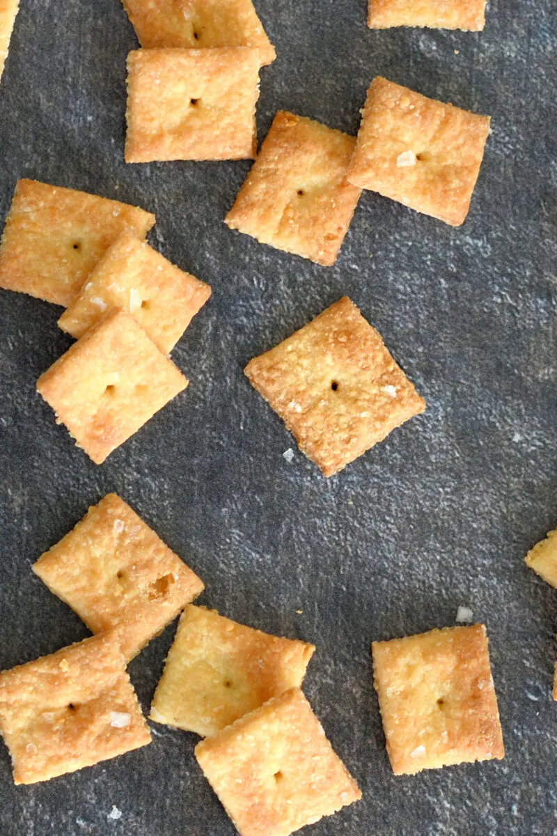 Sourdough Cheese Crackers - Baking Sense®