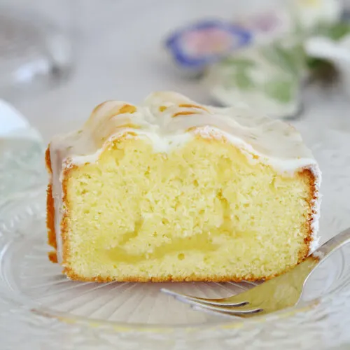 Coconut Lime Pound Cake | Dixie Crystals